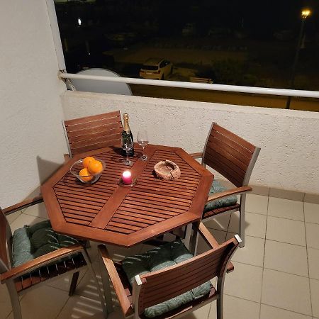 Sea&Sun Apartamento Turanj Exterior foto